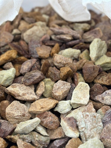 Златолит персиковый декоративная каменная крошка купить в Нальчике