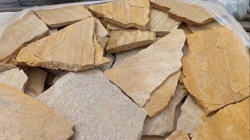 Плитняк златолит жёлтый для цоколя купить в Нальчике