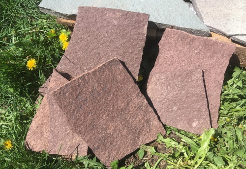 Плитняк лемезит бордовый для цоколя 1,5-2 см купить в Нальчике