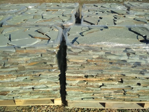 Плитняк златолит зелёный для цоколя, отмостки купить в Нальчике