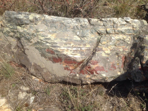 Гигантские зелёные валуны для ландшафтного дизайна весом более 5 тонн купить в Нальчике