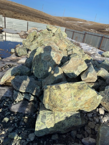 Камни для ландшафтного дизайна зелёные 10-60 килограмм купить в Нальчике