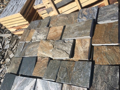 Плитка пилёная златолит Уральский для цоколя, отмостки купить в Нальчике