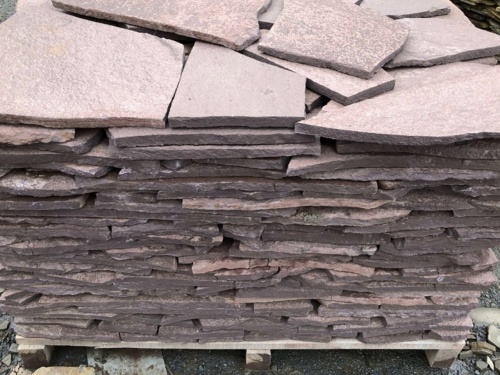 Плитняк лемезит бордовый для облицовки цоколя 20-25 мм  купить в Нальчике