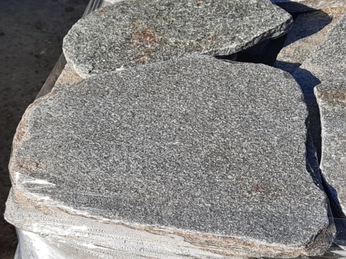 Златолит серебристый галтованный для цоколя купить в Нальчике