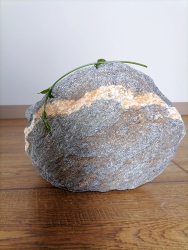 златолит уральский галтованный для мощения